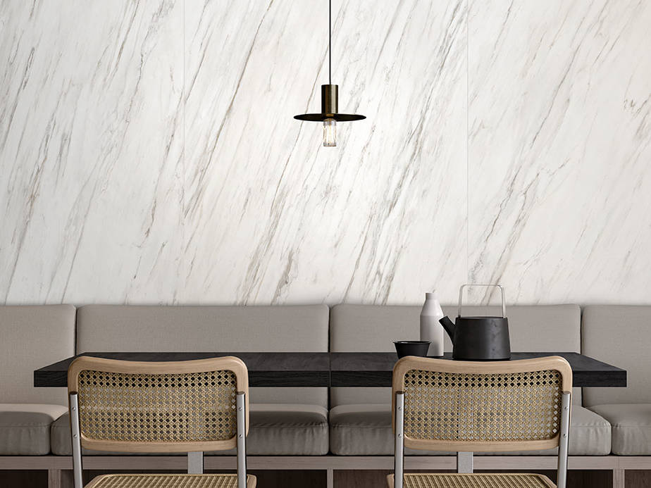 Royal Stoneworks ITALIAN CREAM VEIN 1 | Classic Tile Imports